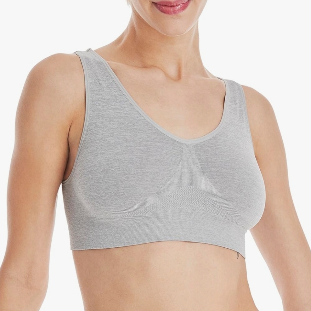 Hanes Women's Cozy Wireless Bra, Full-Coverage Pullover Bra, Seamless T-Shirt Br